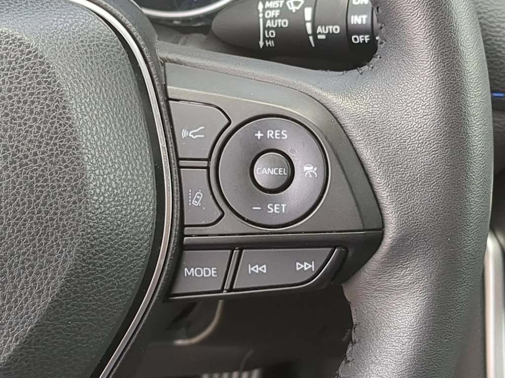Thumbnail: 2024 Toyota RAV4 - 29