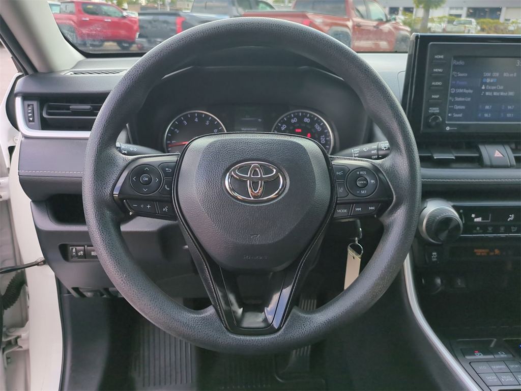 Thumbnail: 2021 Toyota RAV4 - 13
