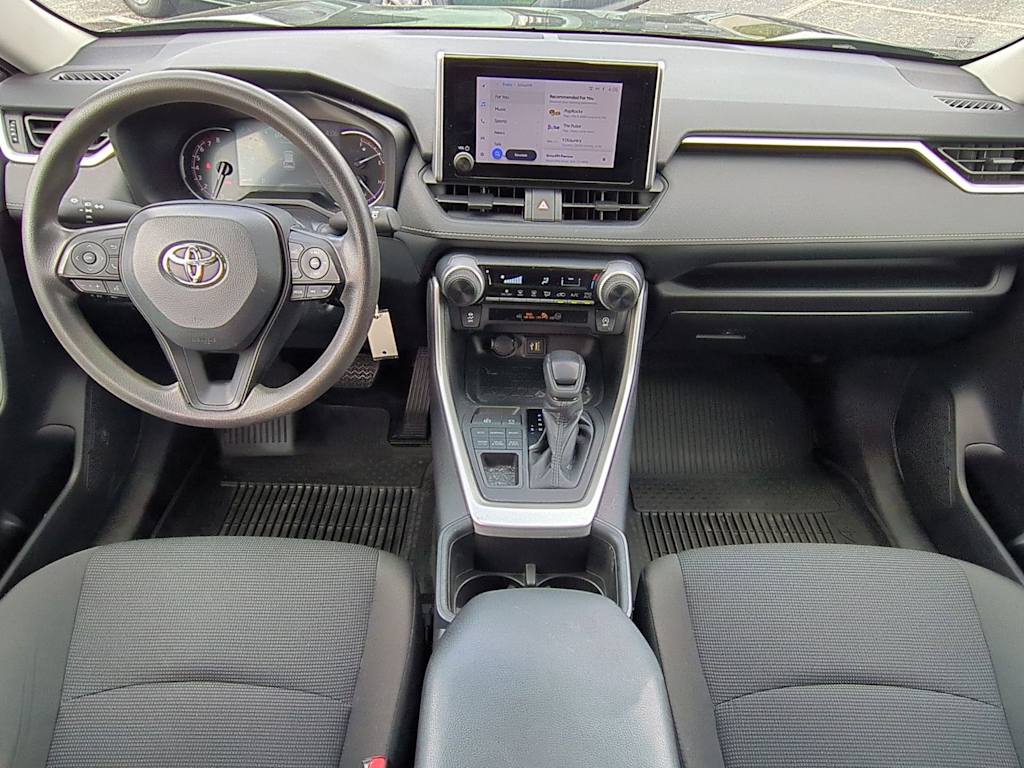 Thumbnail: 2024 Toyota RAV4 - 9