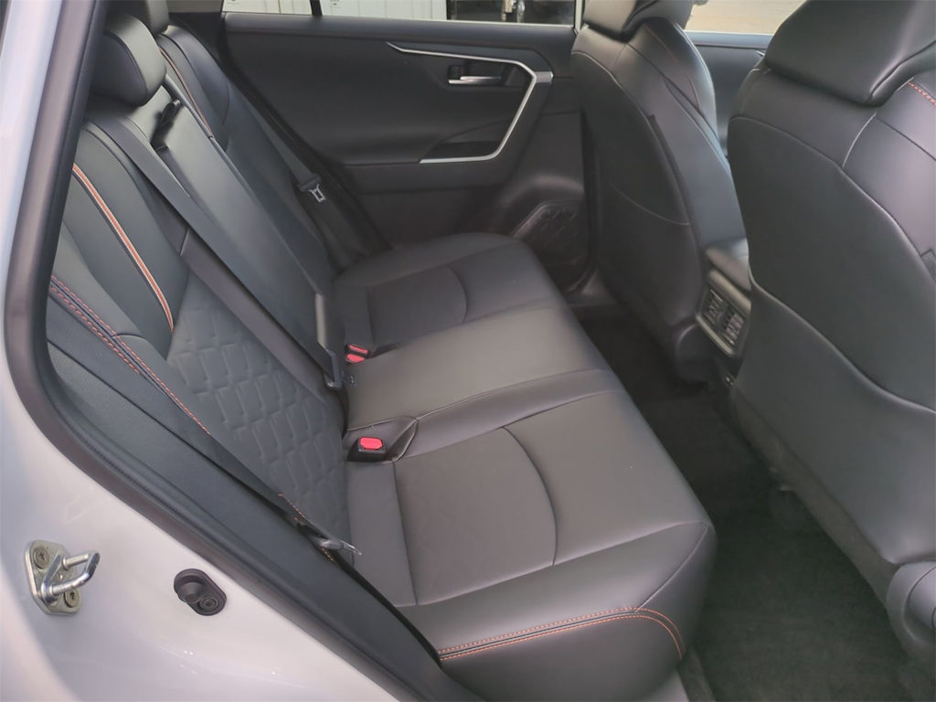 Thumbnail: 2024 Toyota RAV4 - 28