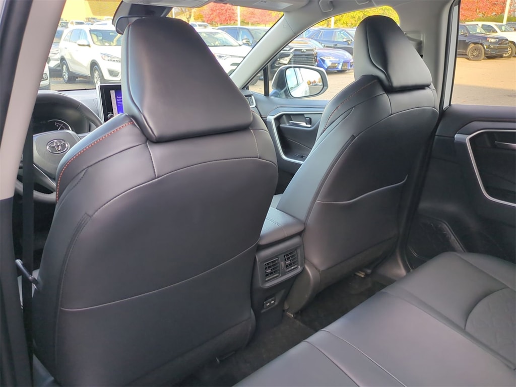 Thumbnail: 2024 Toyota RAV4 - 12