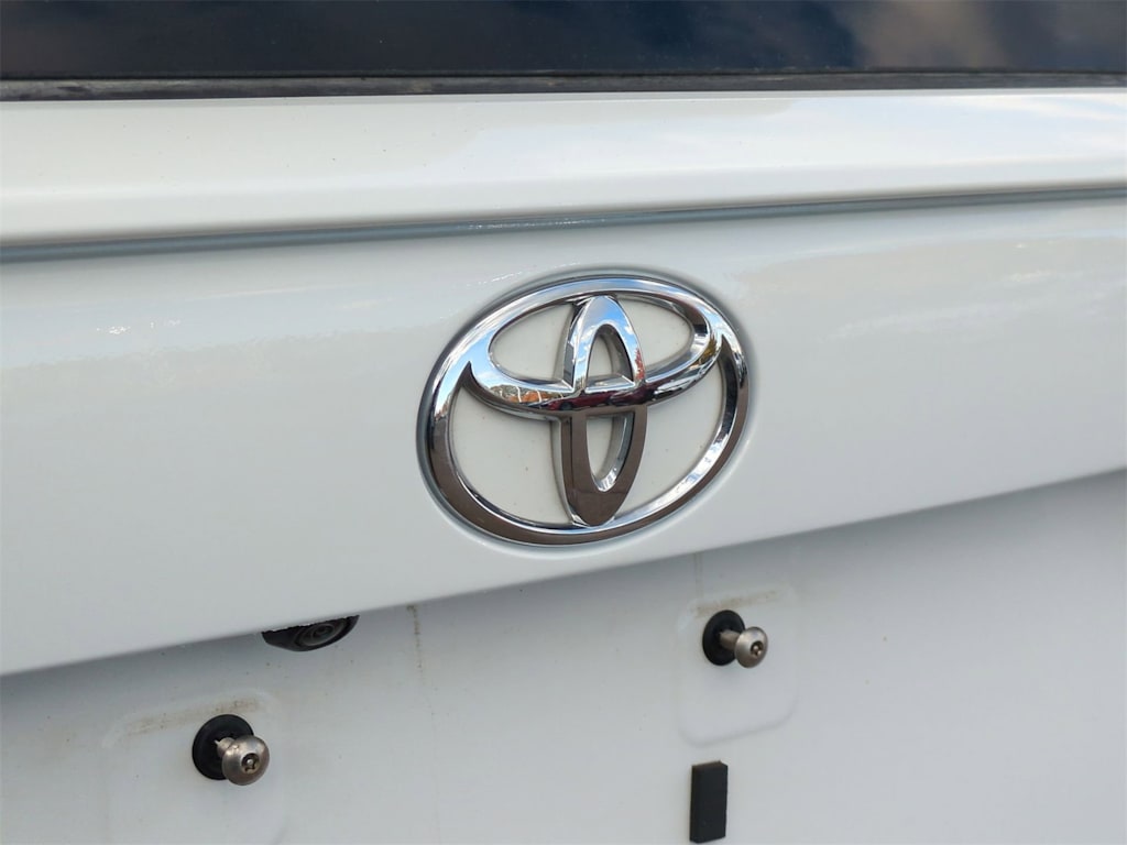 Thumbnail: 2024 Toyota RAV4 - 7
