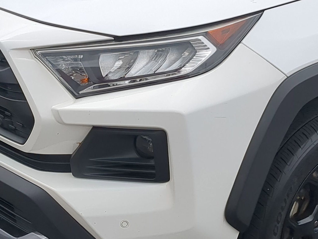 Thumbnail: 2020 Toyota RAV4 - 24