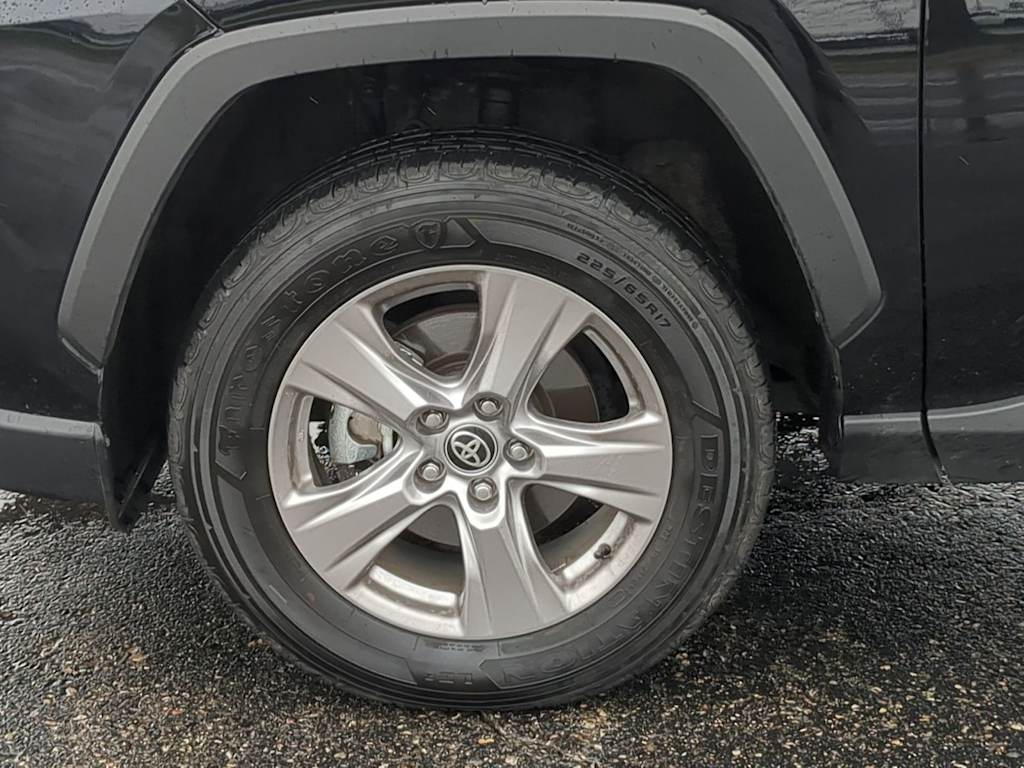 Thumbnail: 2025 Toyota RAV4 - 8