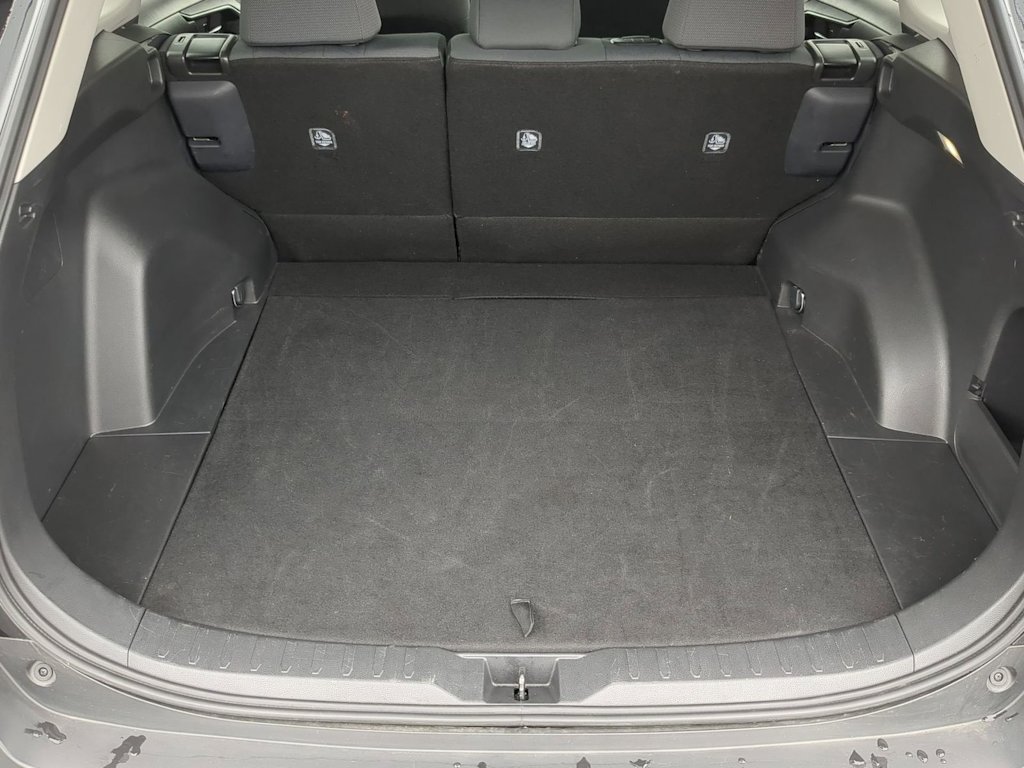 Thumbnail: 2025 Toyota RAV4 - 17