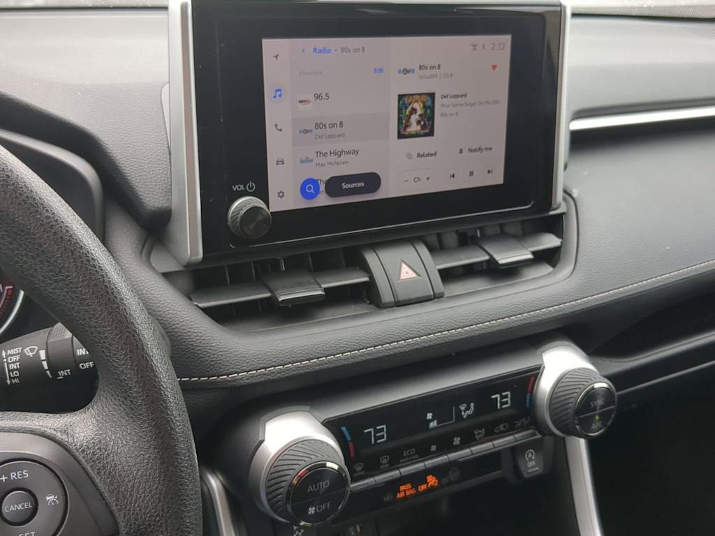 Thumbnail: 2025 Toyota RAV4 - 14