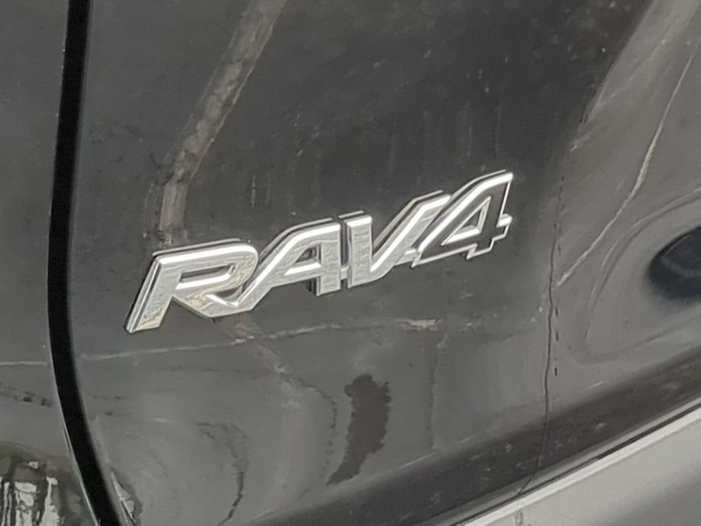 Thumbnail: 2025 Toyota RAV4 - 25