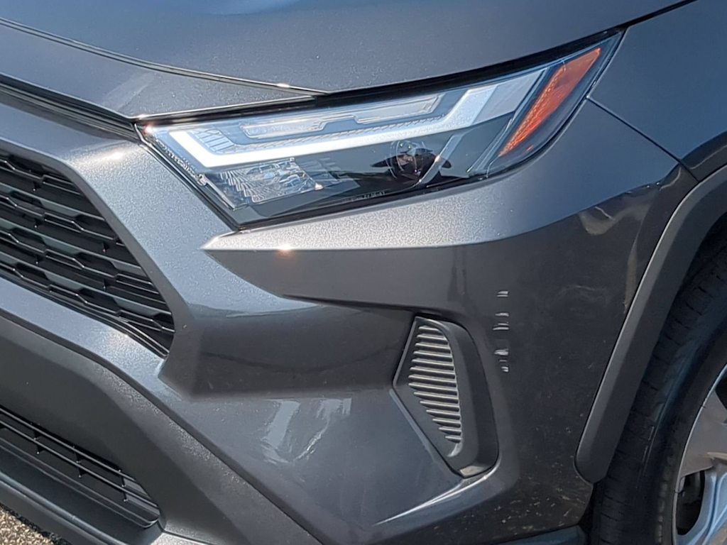 Thumbnail: 2023 Toyota RAV4 - 22