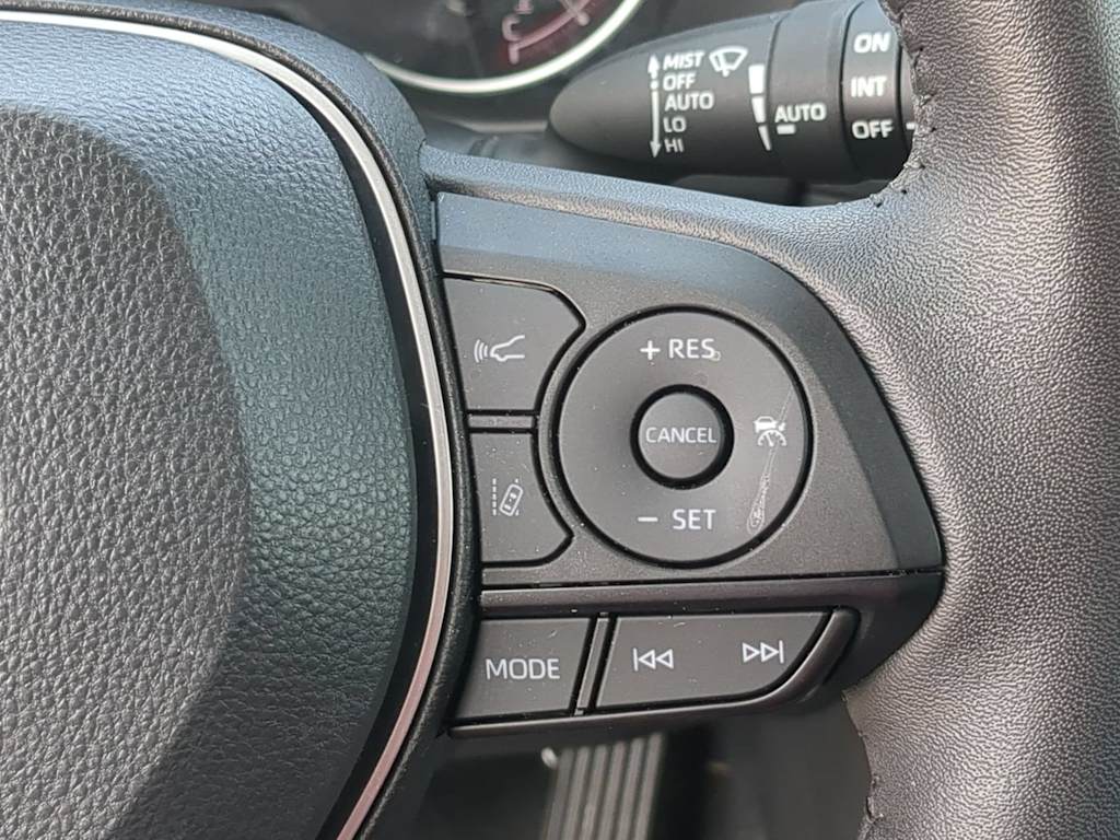 Thumbnail: 2023 Toyota RAV4 - 28