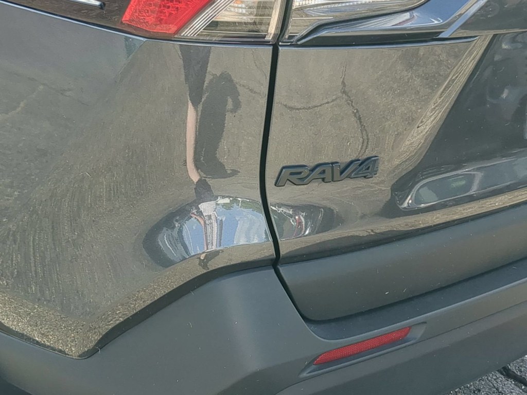 Thumbnail: 2024 Toyota RAV4 - 25