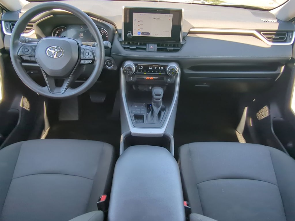 Thumbnail: 2025 Toyota RAV4 - 9