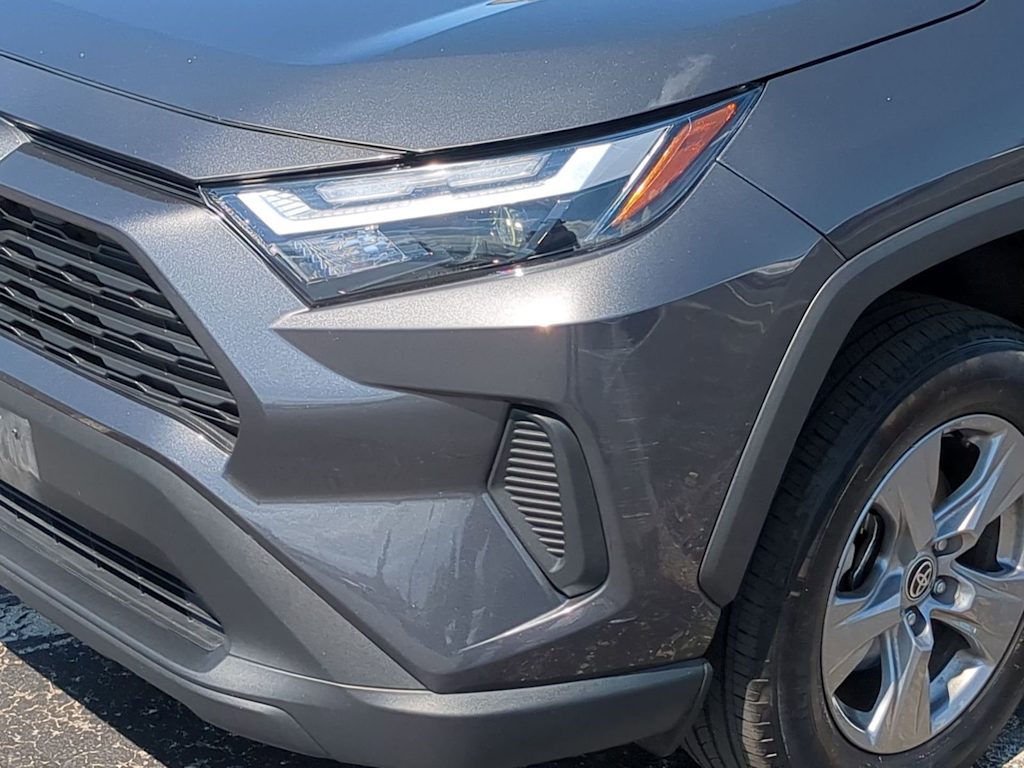 Thumbnail: 2025 Toyota RAV4 - 24