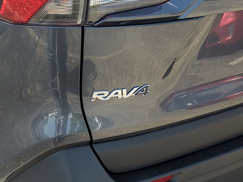 Thumbnail: 2025 Toyota RAV4 - 25