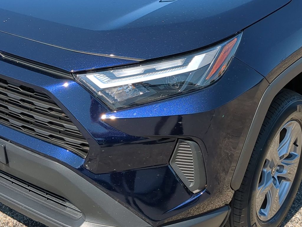 Thumbnail: 2025 Toyota RAV4 - 23