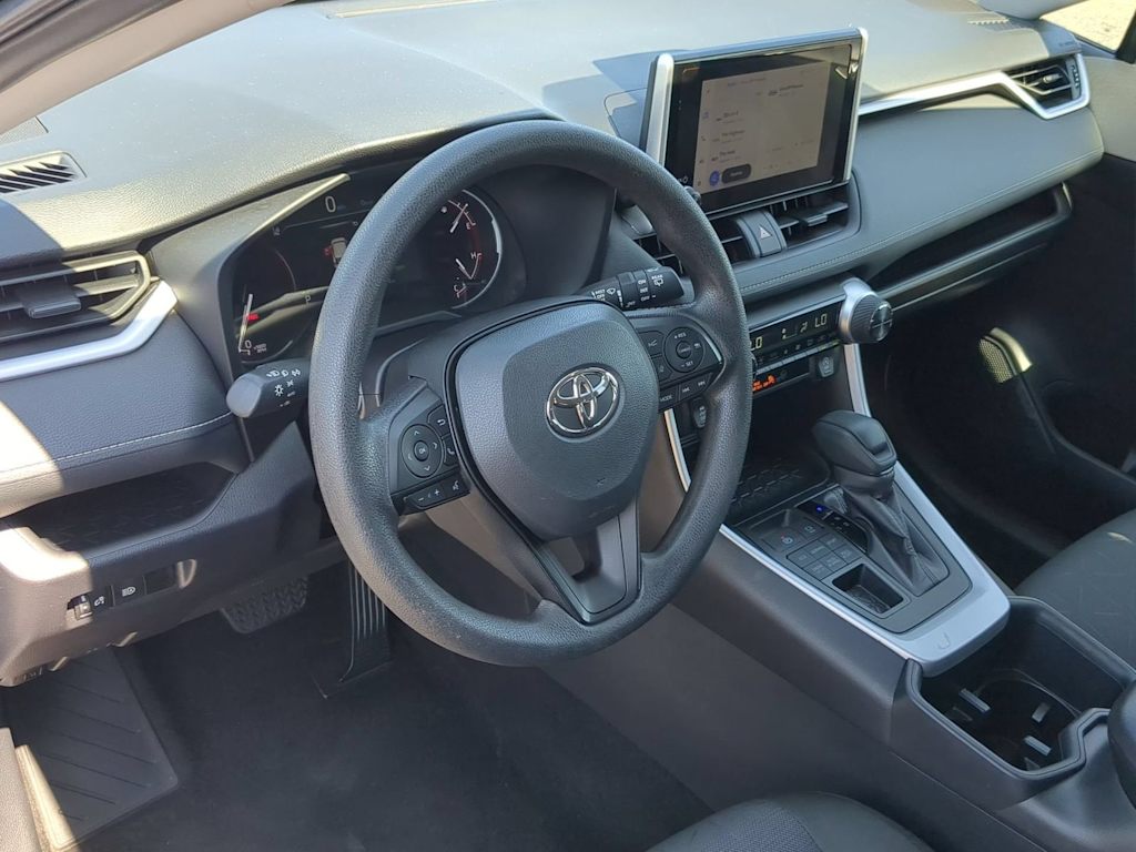 Thumbnail: 2025 Toyota RAV4 - 2