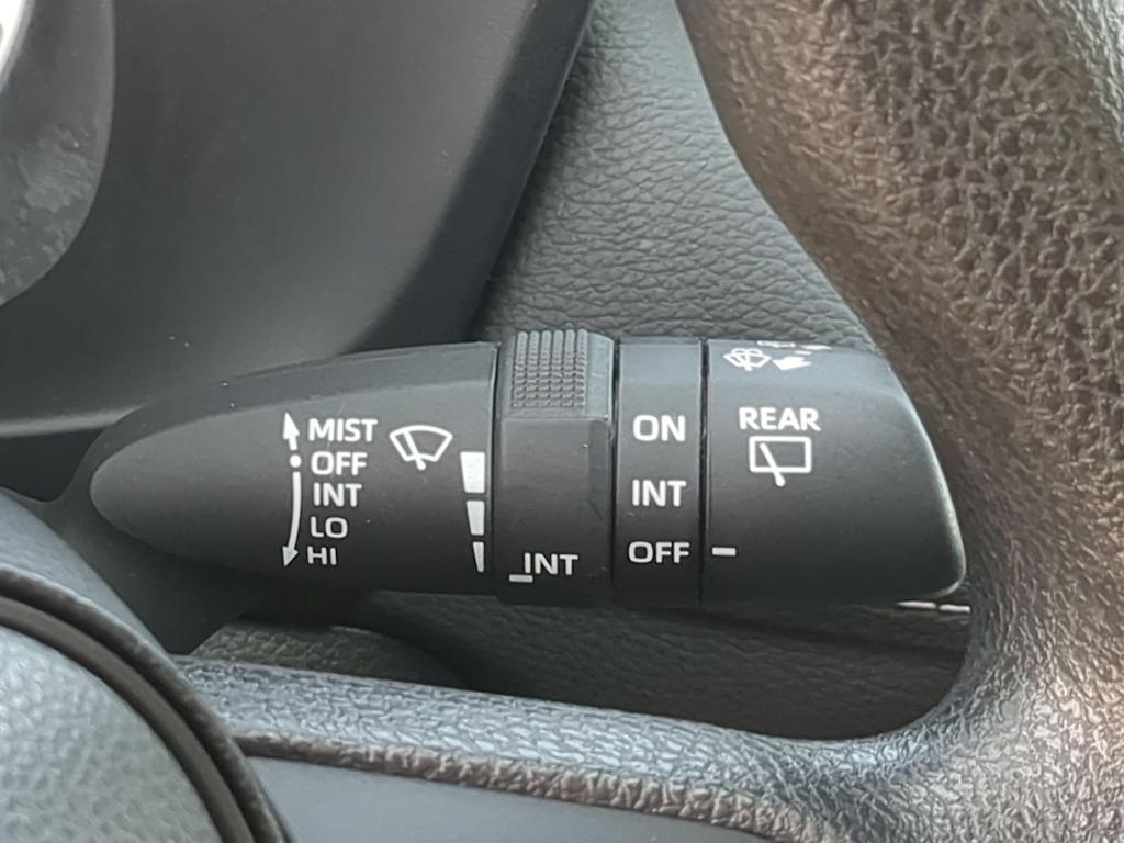 Thumbnail: 2025 Toyota RAV4 - 17