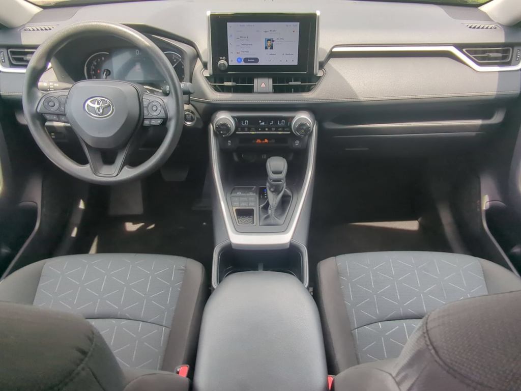 Thumbnail: 2025 Toyota RAV4 - 8
