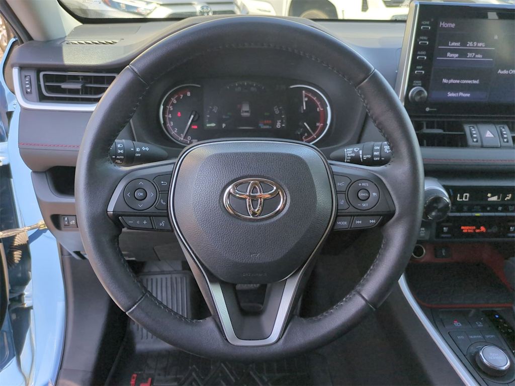 Thumbnail: 2022 Toyota RAV4 - 13