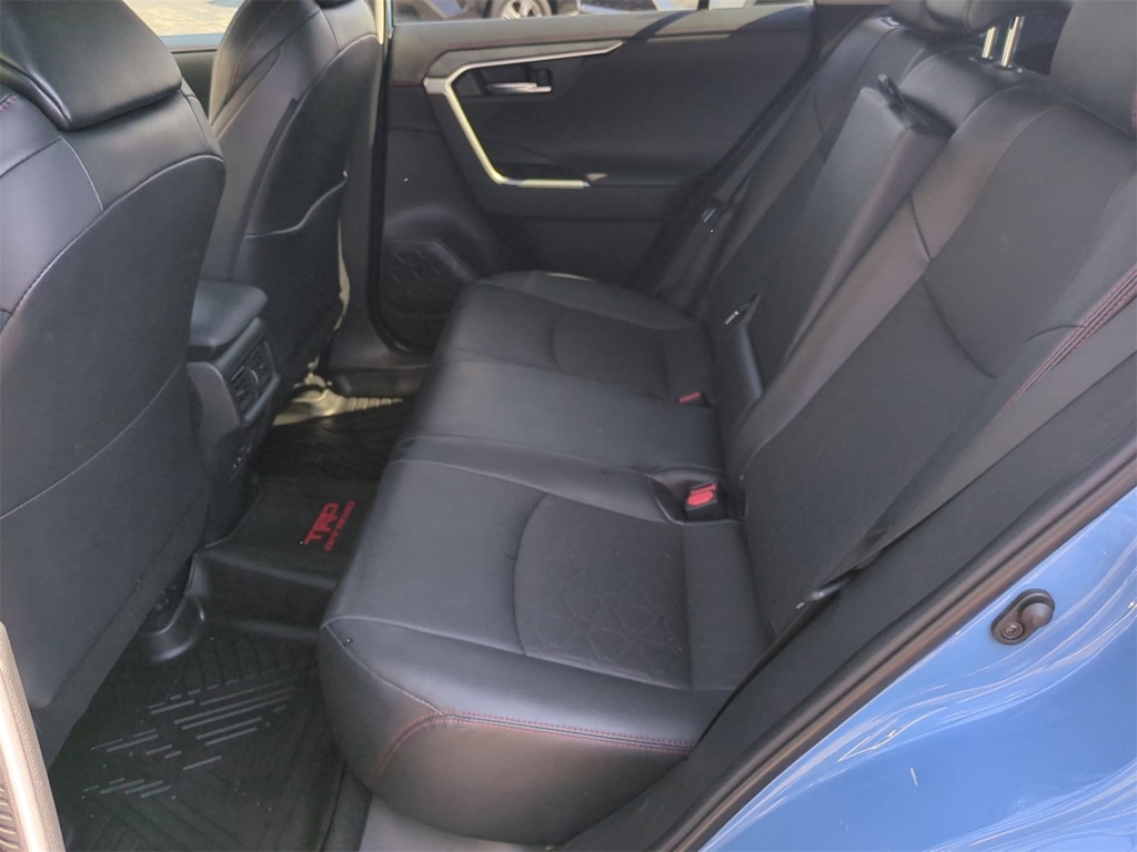 Thumbnail: 2022 Toyota RAV4 - 12