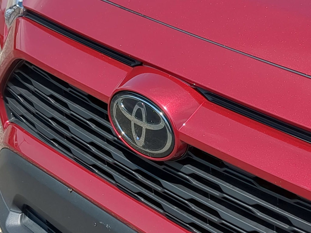 Thumbnail: 2025 Toyota RAV4 - 7