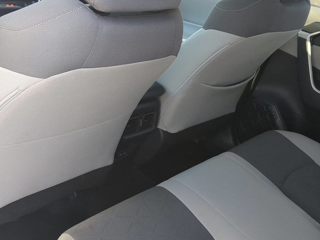 Thumbnail: 2025 Toyota RAV4 - 26