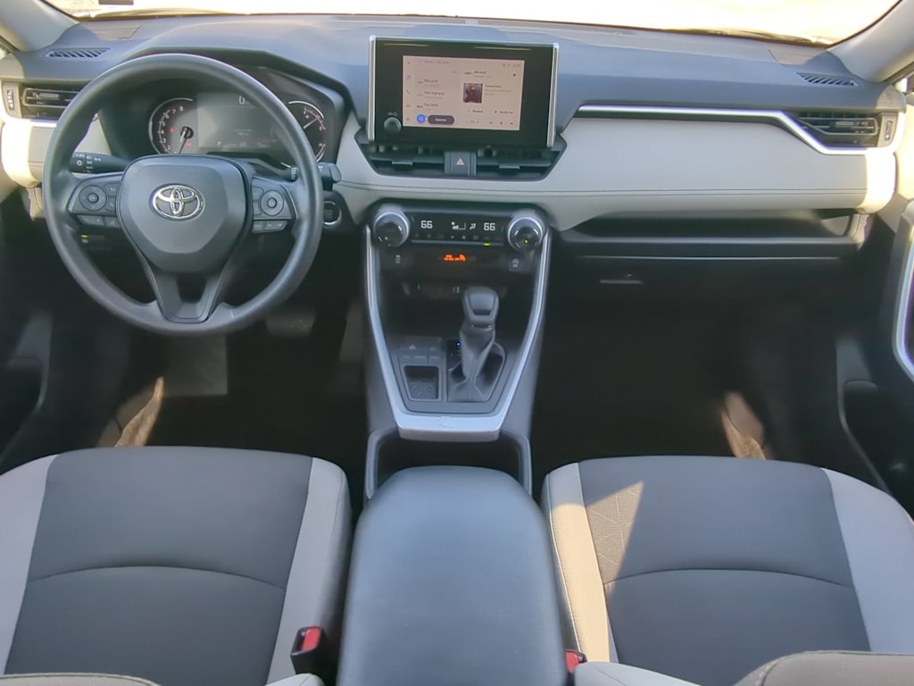 Thumbnail: 2025 Toyota RAV4 - 9