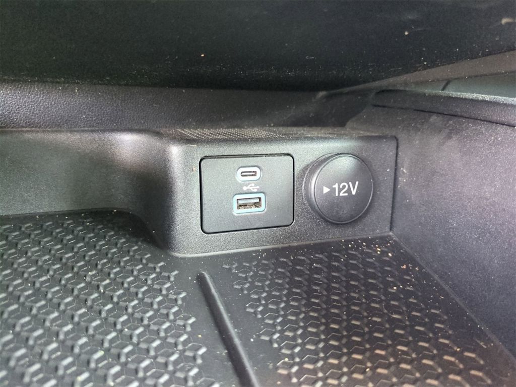 Thumbnail: 2021 Ford Bronco Sport - 17