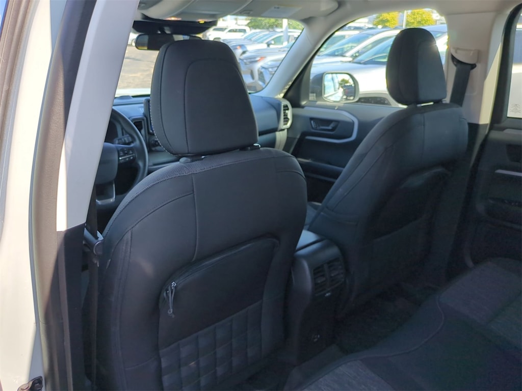 Thumbnail: 2021 Ford Bronco Sport - 10