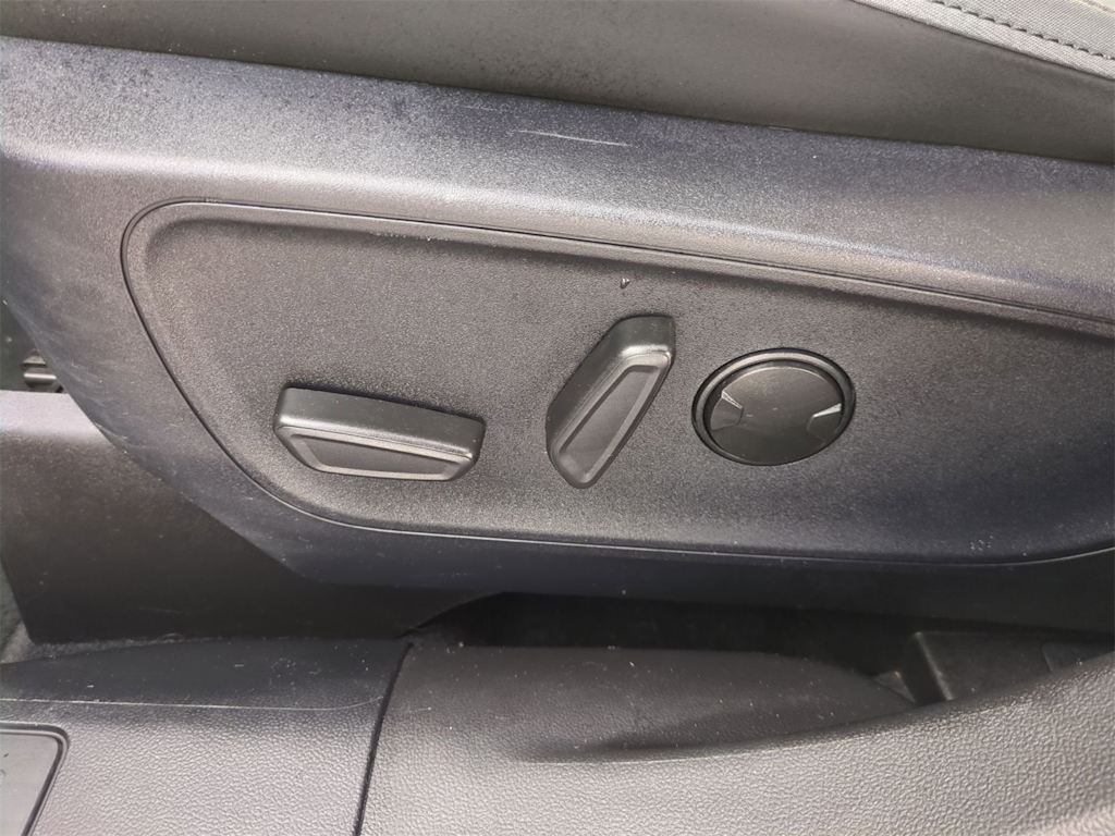 Thumbnail: 2022 Ford Bronco Sport - 25