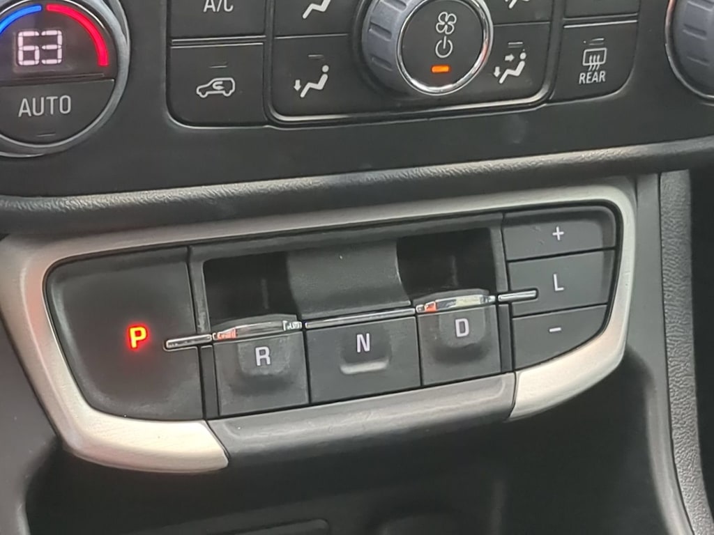 Thumbnail: 2022 GMC Terrain - 32
