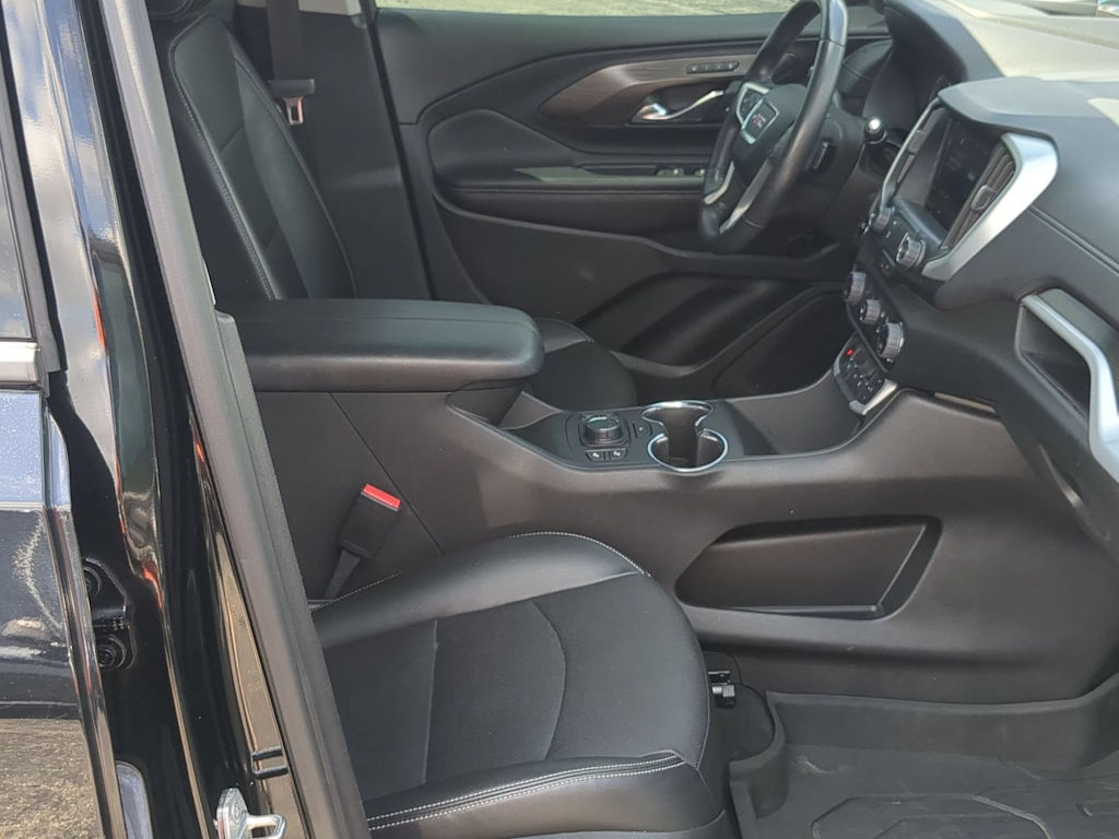 Thumbnail: 2022 GMC Terrain - 11