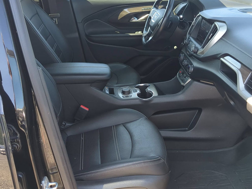 Thumbnail: 2022 GMC Terrain - 11