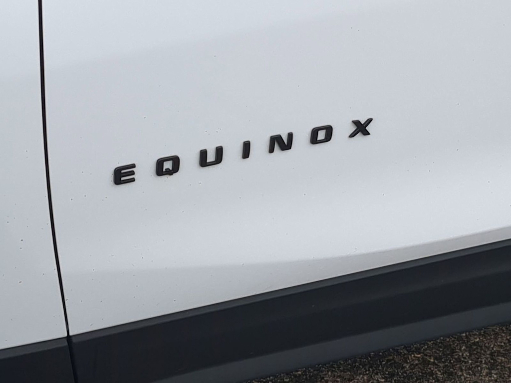 Thumbnail: 2024 Chevrolet Equinox - 25