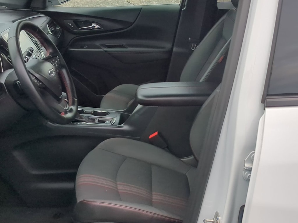Thumbnail: 2024 Chevrolet Equinox - 10