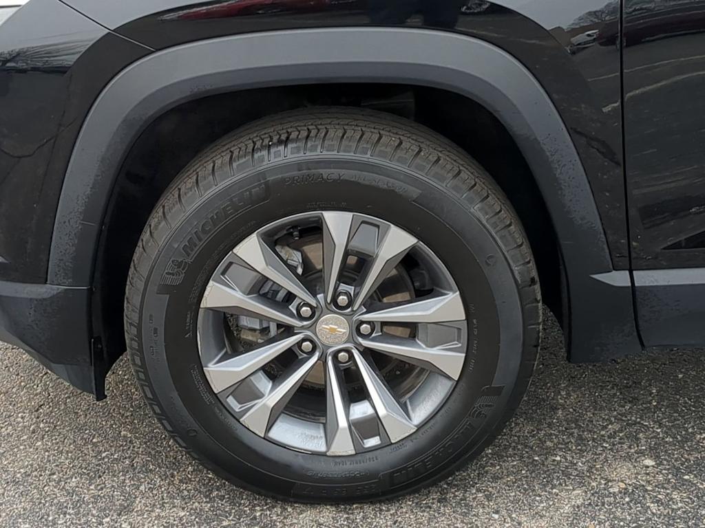 Thumbnail: 2025 Chevrolet Equinox - 8