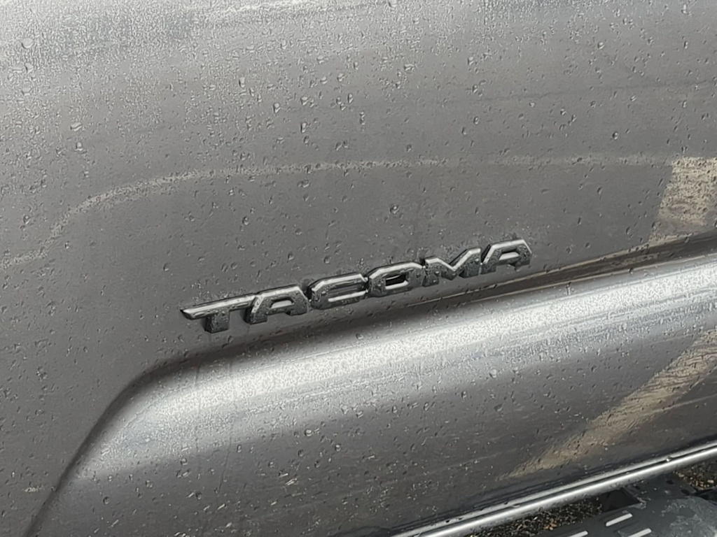 Thumbnail: 2023 Toyota Tacoma - 24