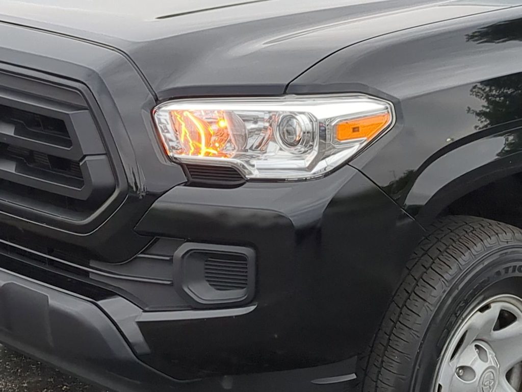 Thumbnail: 2023 Toyota Tacoma - 23