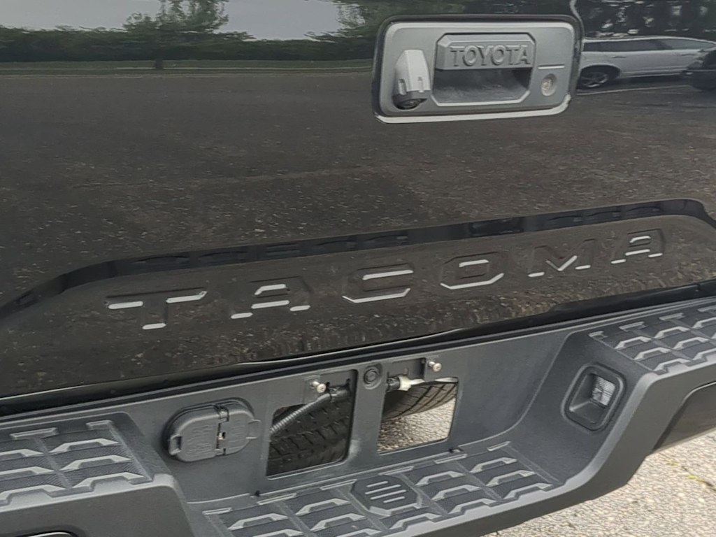 Thumbnail: 2023 Toyota Tacoma - 24