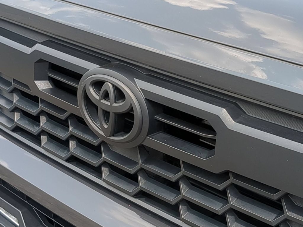 Thumbnail: 2025 Toyota Tacoma - 7