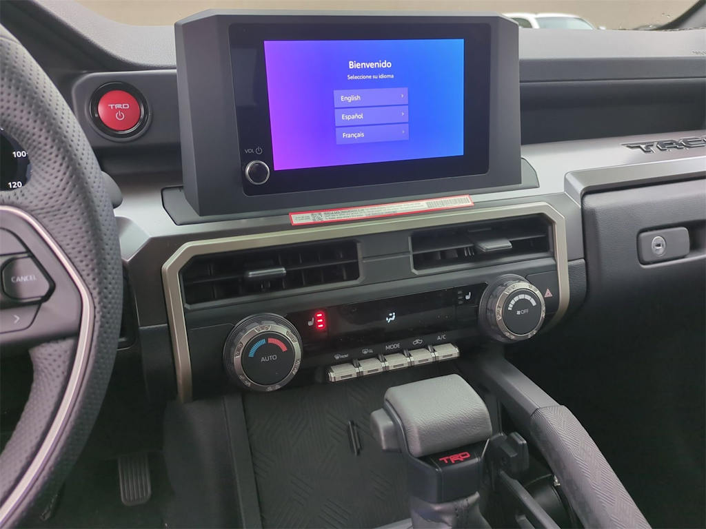 2025 Toyota Tacoma TRD Off-Road 13