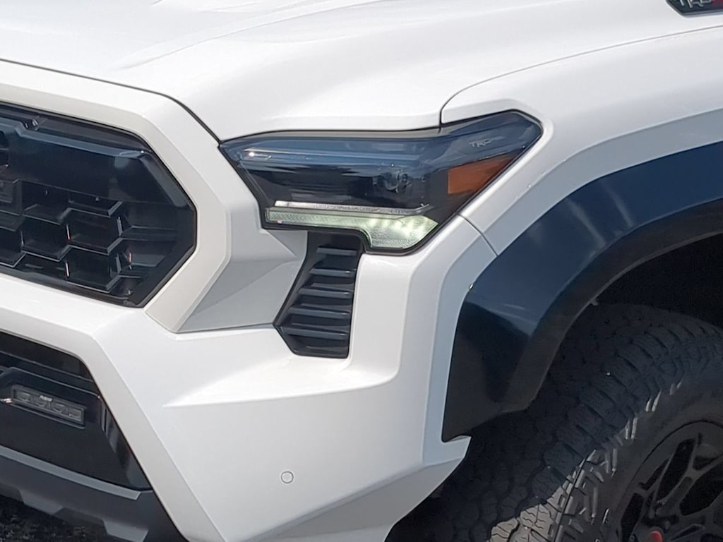 Thumbnail: 2025 Toyota Tacoma - 22
