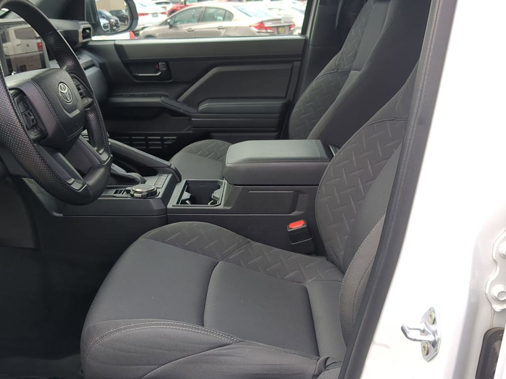 Thumbnail: 2024 Toyota Tacoma - 10