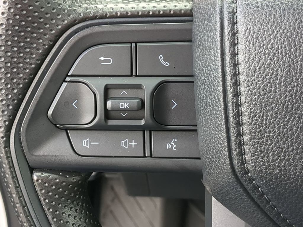 Thumbnail: 2024 Toyota Tacoma - 28