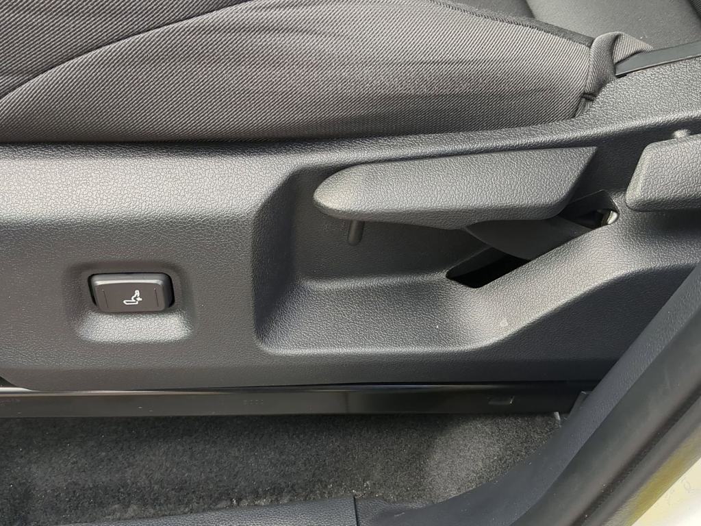 Thumbnail: 2024 Toyota Tacoma - 25