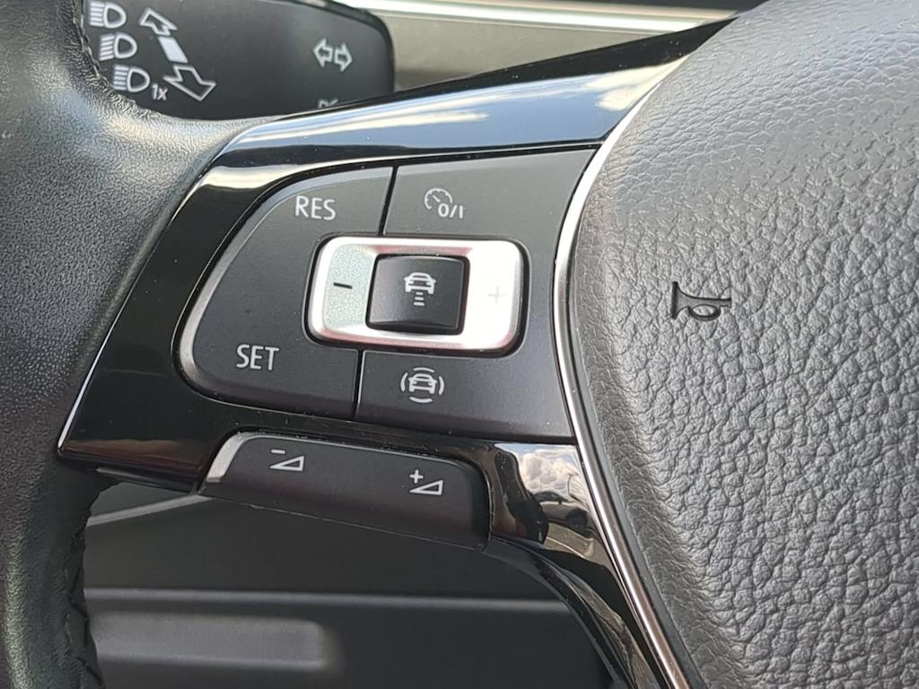 Thumbnail: 2019 Volkswagen Tiguan - 29