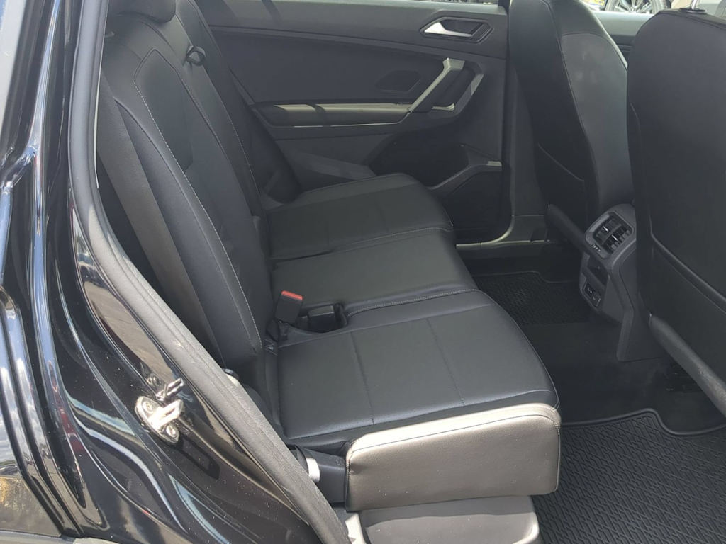 Thumbnail: 2019 Volkswagen Tiguan - 28