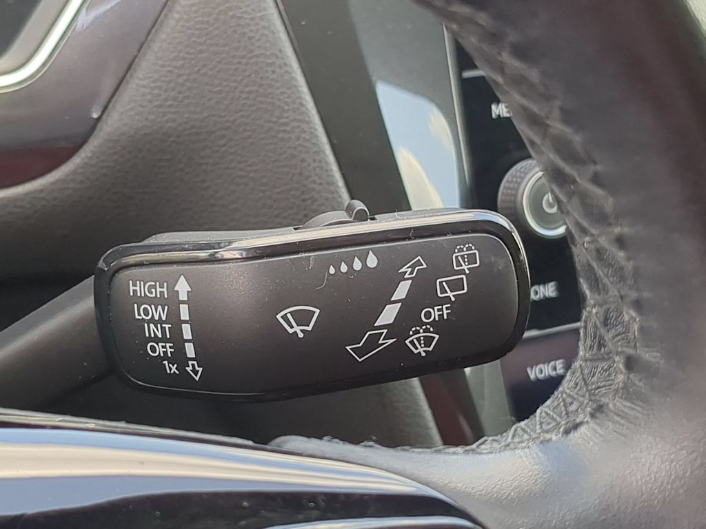 Thumbnail: 2019 Volkswagen Tiguan - 16
