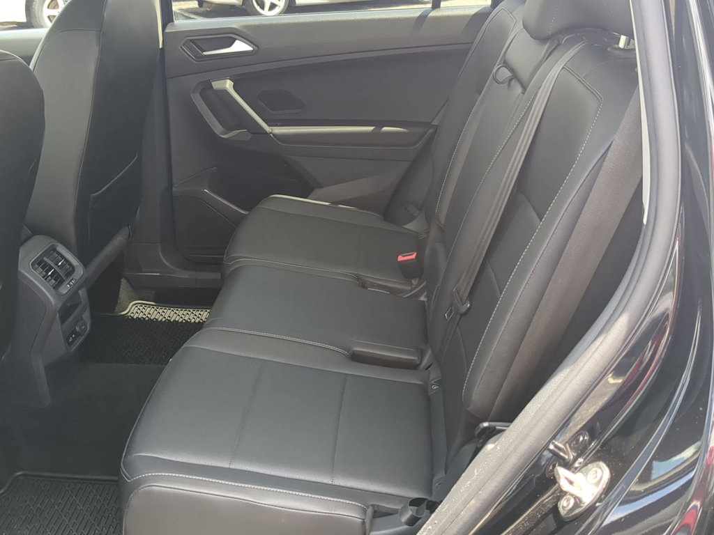 Thumbnail: 2019 Volkswagen Tiguan - 27