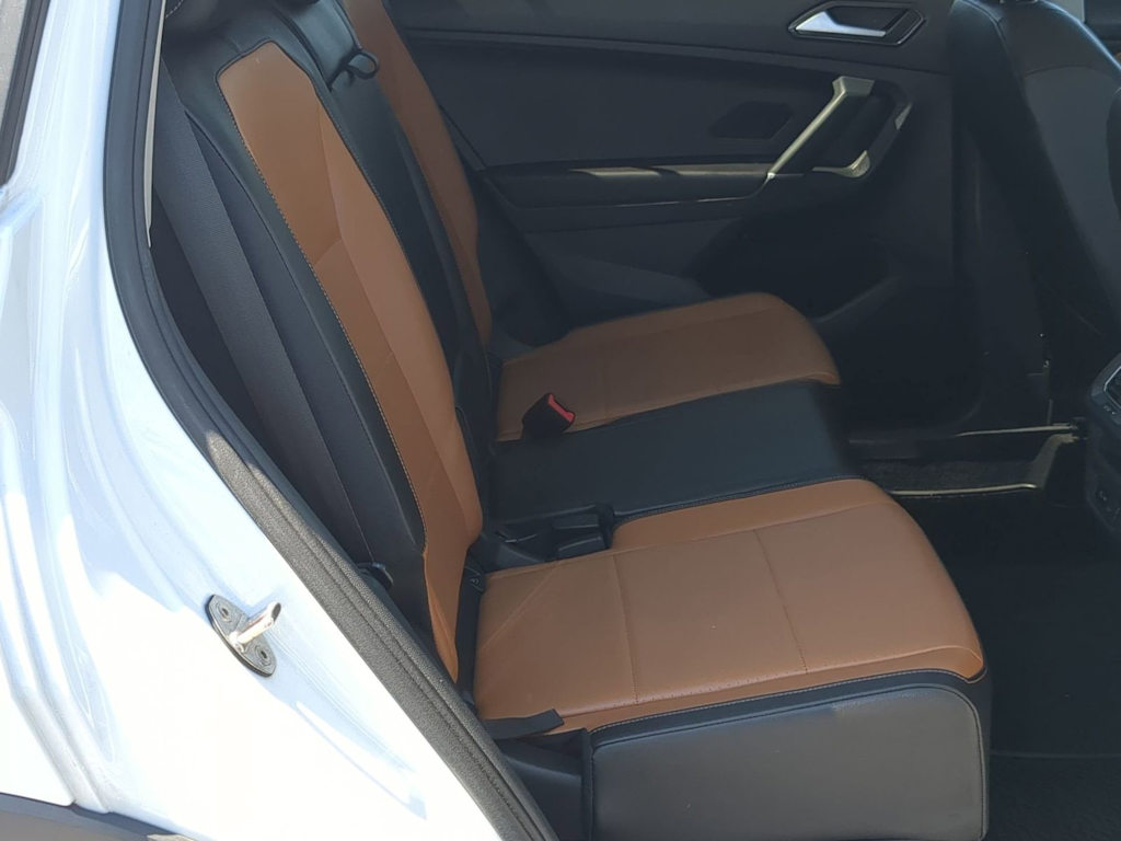 Thumbnail: 2018 Volkswagen Tiguan - 11