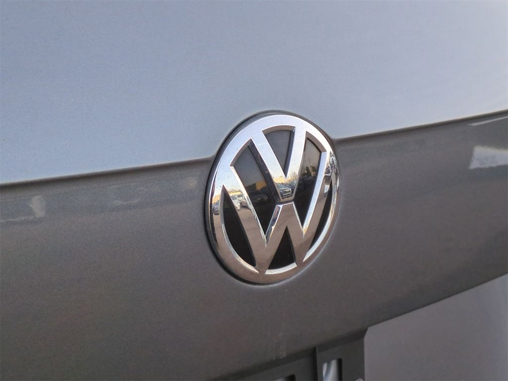 Thumbnail: 2020 Volkswagen Tiguan - 7